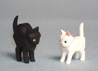 Cat, pale, 3 cm * (Type 1)